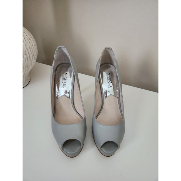 Michael Kors Womens Gray Leather Open Toe Slip On Platform  Pumps Size 7 - Picture 1 of 10